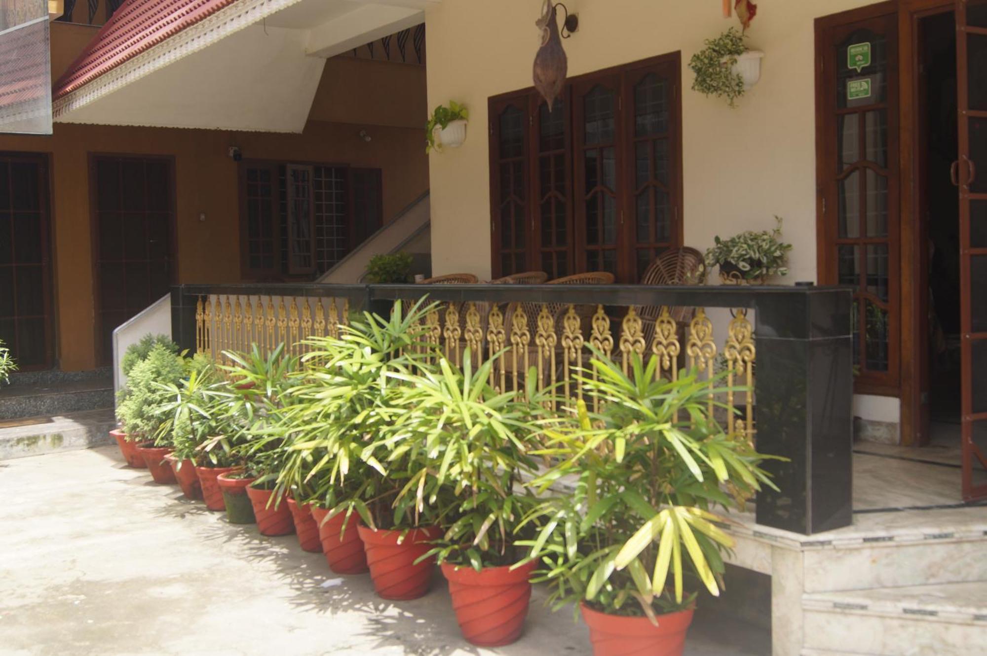 Prems Homestay Kochi Zewnętrze zdjęcie