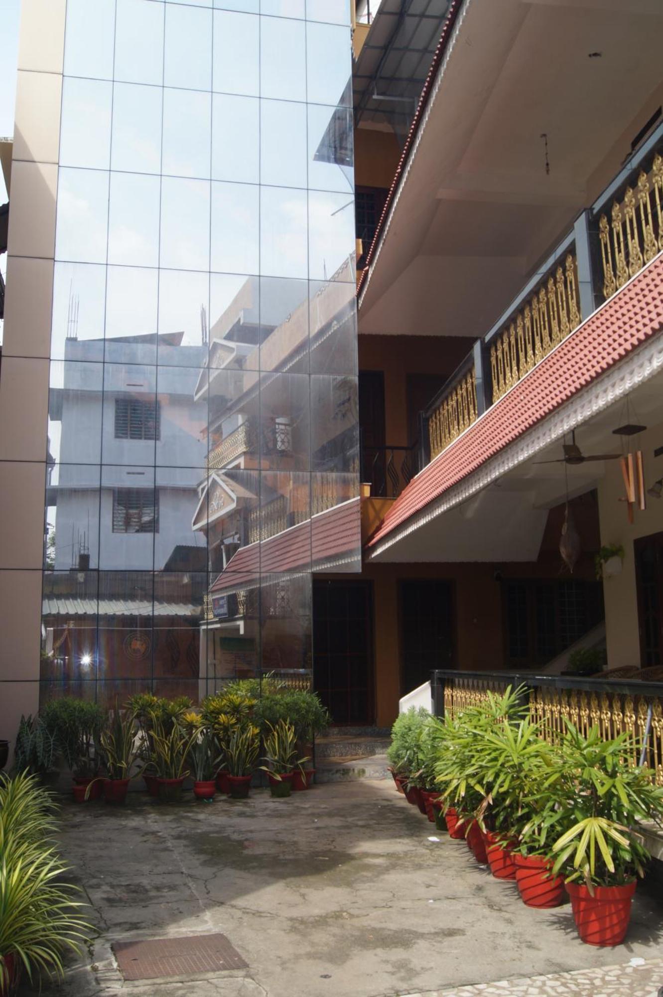 Prems Homestay Kochi Zewnętrze zdjęcie
