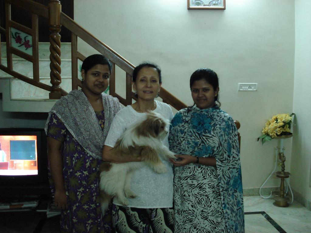 Prems Homestay Kochi Zewnętrze zdjęcie