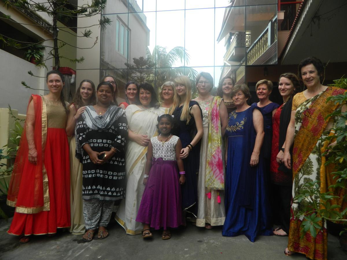 Prems Homestay Kochi Zewnętrze zdjęcie